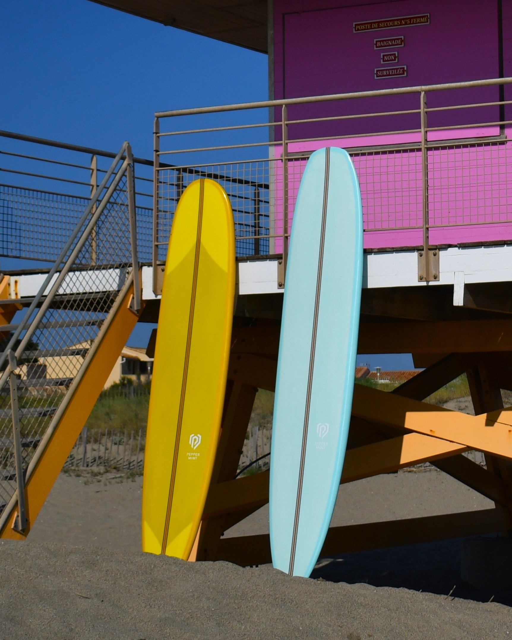 Performer 9'1" - Tinted Resin Surf